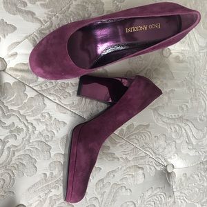 Enzo Angiolini Velvet with mirrored heels